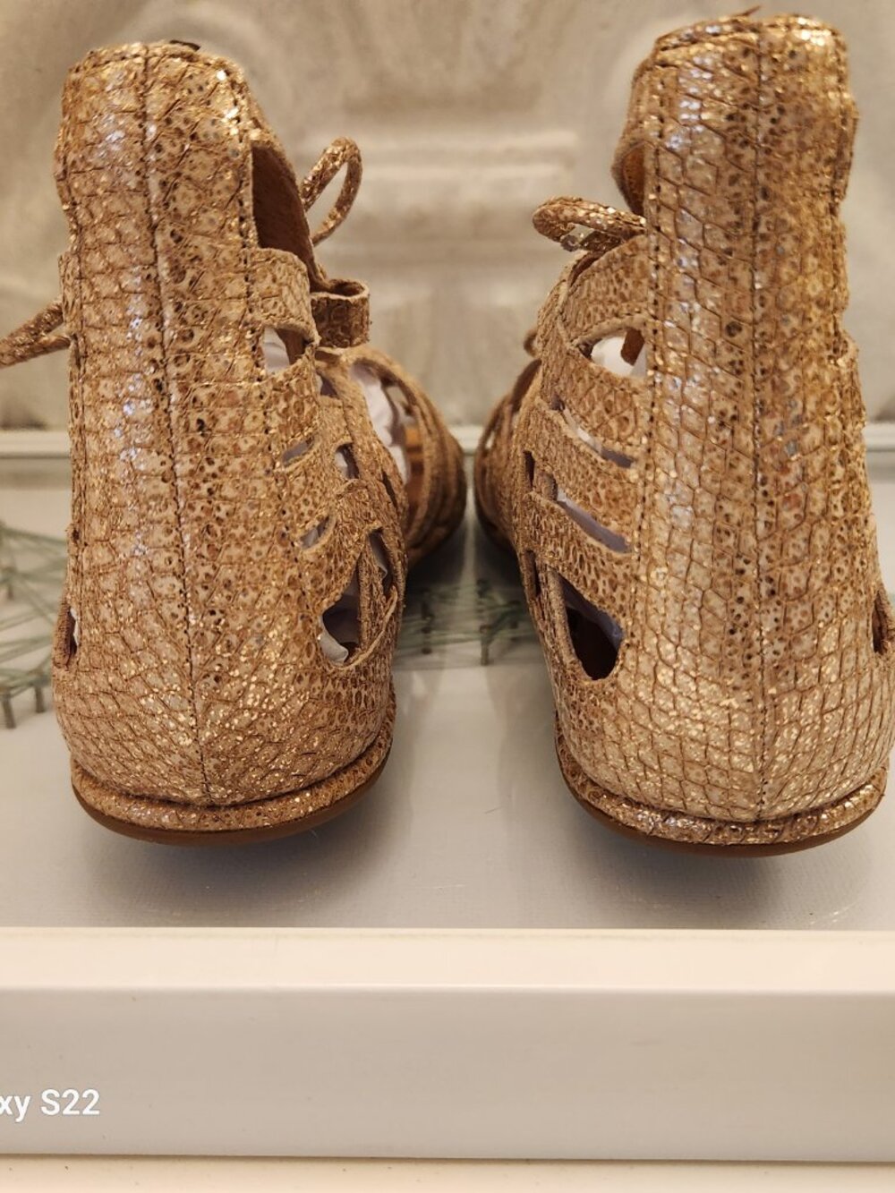 Gentle Souls Leather "Break my Heart" Gladiator Sandals. NIB. Size 6. - Picture 6 of 10